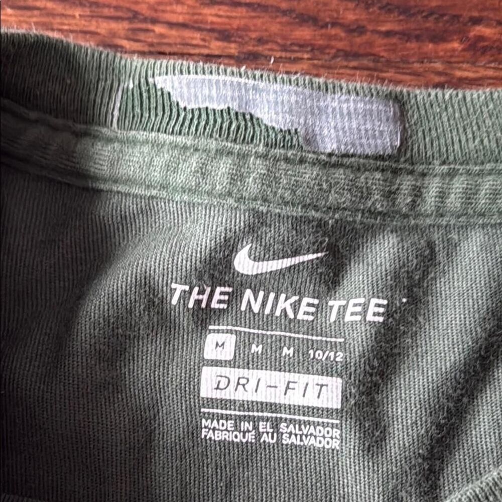 Nike Men's Green Top - Picture 2 of 8